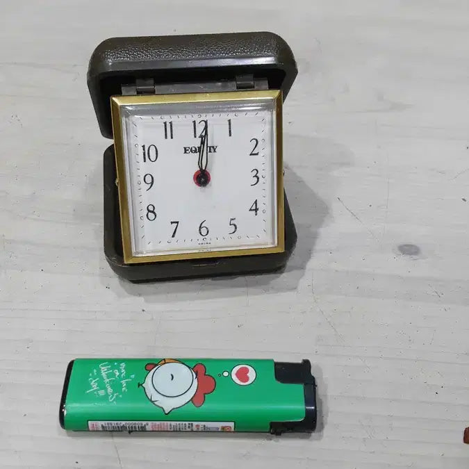 [BUNJANG] Equity Travel Alarm Clock / 에퀴티 여행용 태엽시계/내용필독
