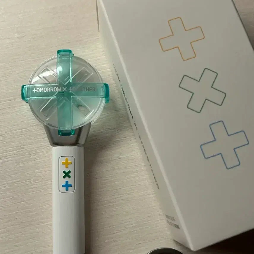 [BUNJANG] TXT Mini Lightstick Keyring / 투모로우바이투게더 투바투 미니 응원봉 키링