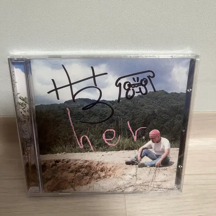 [BUNJANG] Choi Elbi Her Sealed Signed CD / 최엘비 her cd 미개봉 싸인반