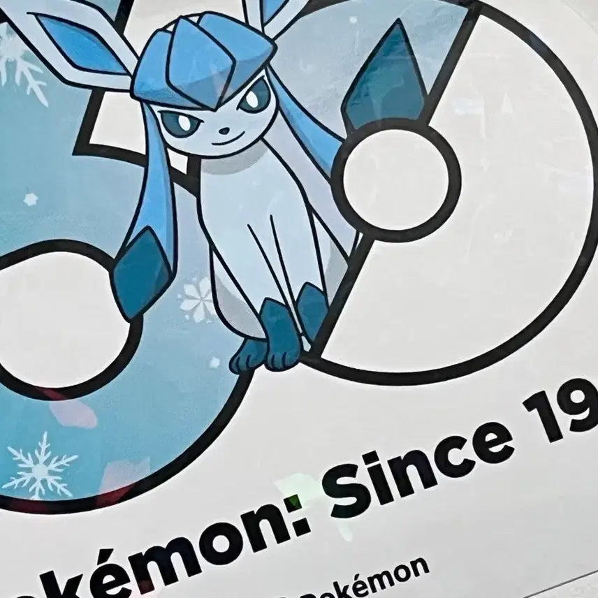 [BUNJANG] Pokemon 30th Anniversary Logo Sticker Glaceon + 15 Random Stickers (16 Total) / 포켓몬) 30주년 기념 로고 스티커 글레이시아 + 랜덤 15장