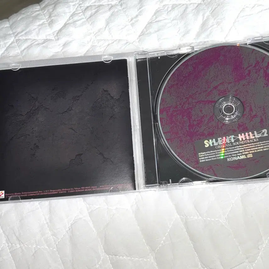 [BUNJANG] Silent Hill 2 Soundtrack CD with Figure / 사일런트힐2 사운드트랙 ( 오리지널 cd 피규어