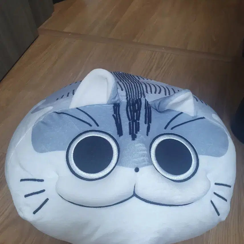 [BUNJANG] Cat Face Cushion / 고양이 얼굴 쿠션