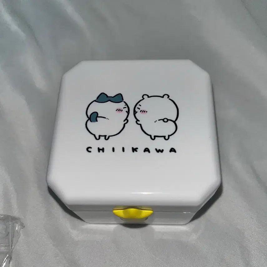 [BUNJANG] Cheekawa Compact Shop Accessory Box / 치이카와 먼작귀 컴팩트샵 (편집샵)