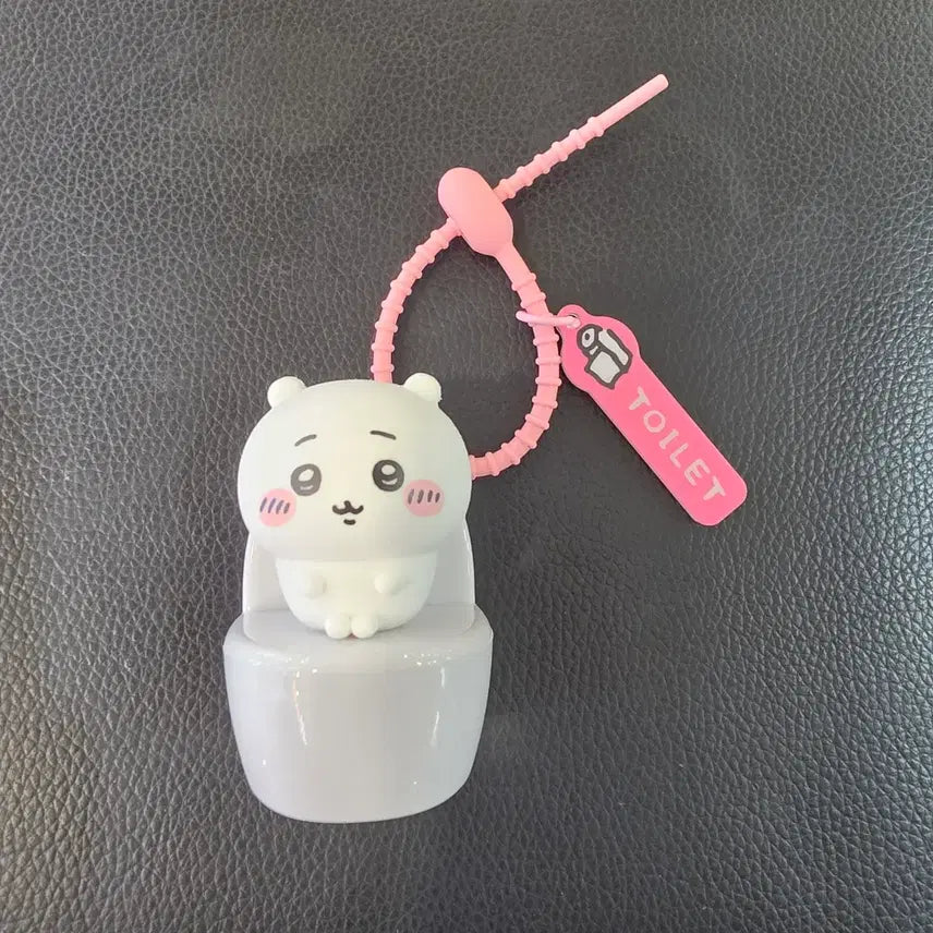 [BUNJANG] Chiikawa Toilet Keychain / 치이카와 먼작귀 변기 키링 치이카와