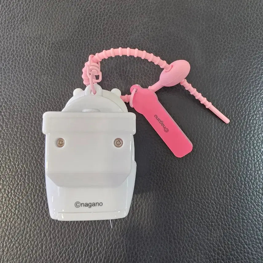 [BUNJANG] Chiikawa Toilet Keychain / 치이카와 먼작귀 변기 키링 치이카와