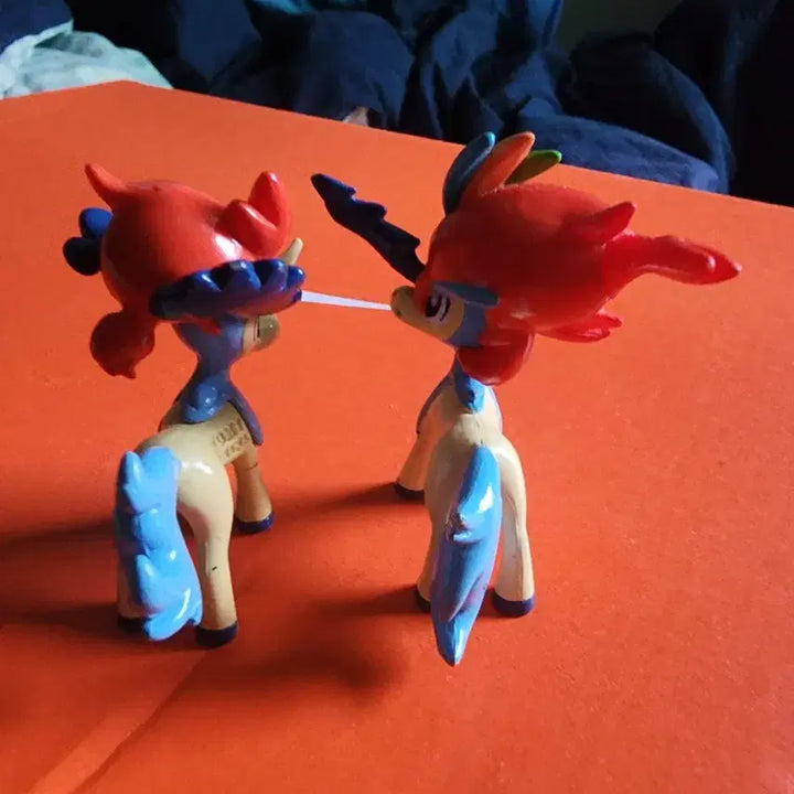 [BUNJANG] Pokemon Keldeo Figure 2-Set / 포켓몬스터 케르디오 피규어 2개 세트