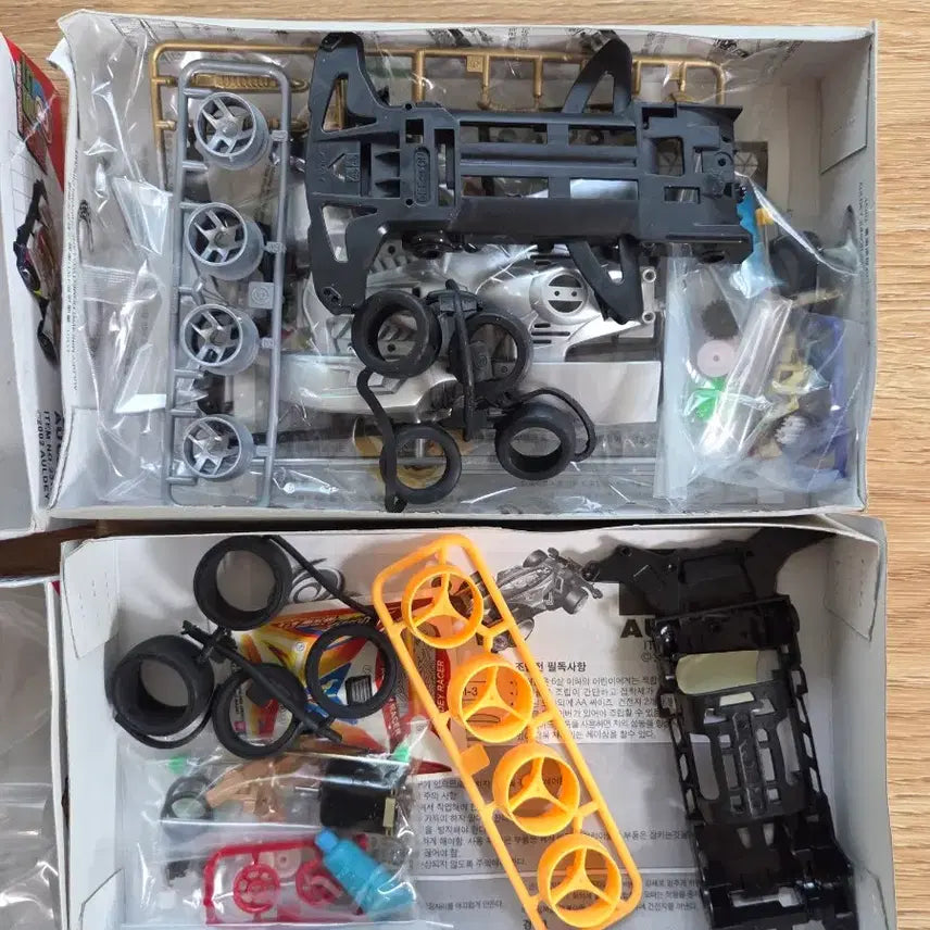 [BUNJANG] Auldey Dream Team Mini Car Cyber Infinity &amp; Galaxy Flash (2003) / [고전완구] 2003년 아이산업 드림팀 미니카 &