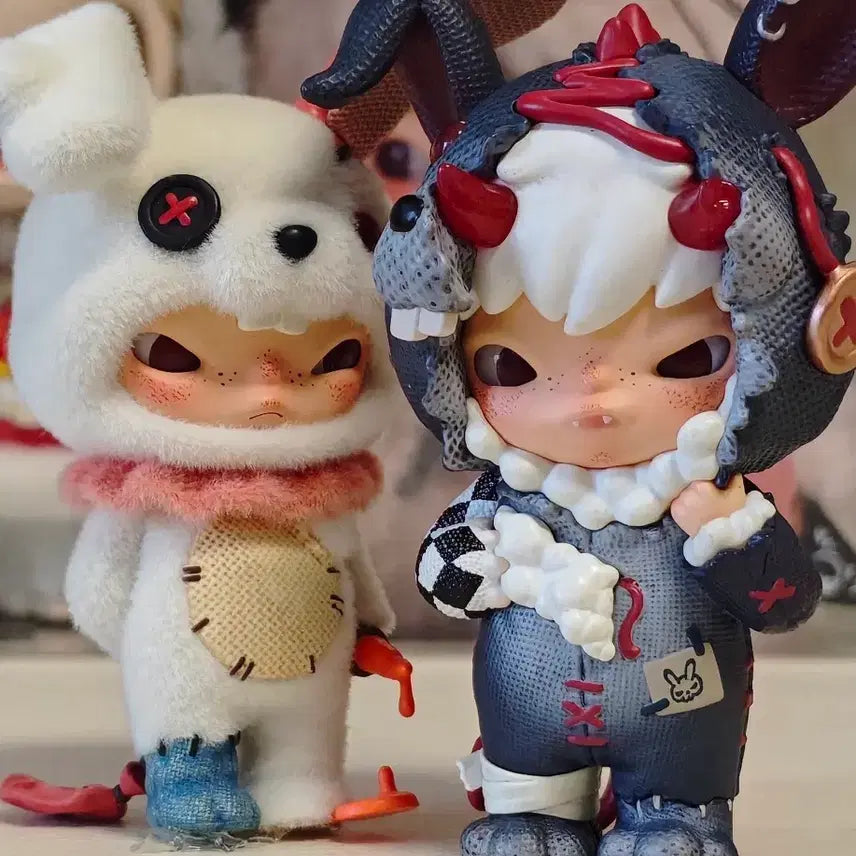 [BUNJANG] Pop Mart Hirono Halloween Series Bundle / 팝마트 Hirono 할로윈 시리즈 히로노 2개 묶음 판매
