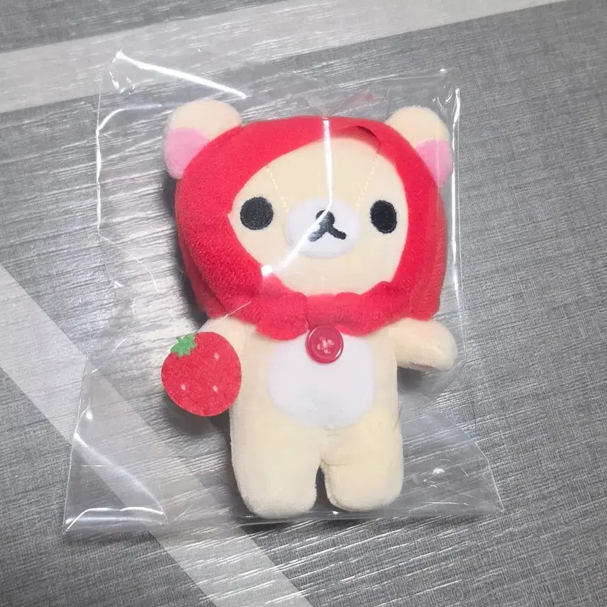 [BUNJANG] Rilakkuma Strawberry Korilakkuma Plush / 리락쿠마 그때 그시절 리락쿠마 딸기 코리락쿠마