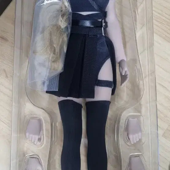 [BUNJANG] 12-inch Custom Figure / 피첸 12인치 커스텀 피규어