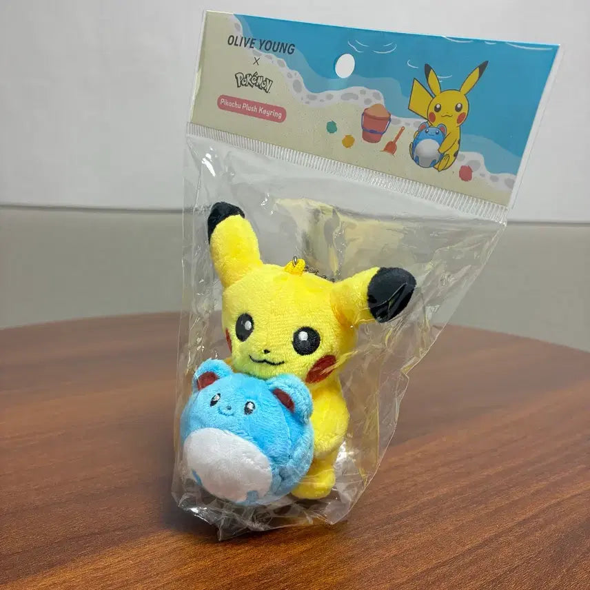 [BUNJANG] Pokemon Edition Marill Beach Ball Pikachu Plush Keychain / 올리브영 포켓몬 에디션 포켓몬스터 인형키링 마릴 비치볼 피카츄