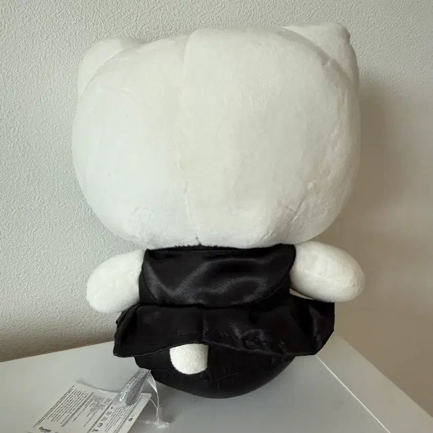 [BUNJANG] Hello Kitty Doll Black Dress / 키티 인형 블랙 드레스 인형