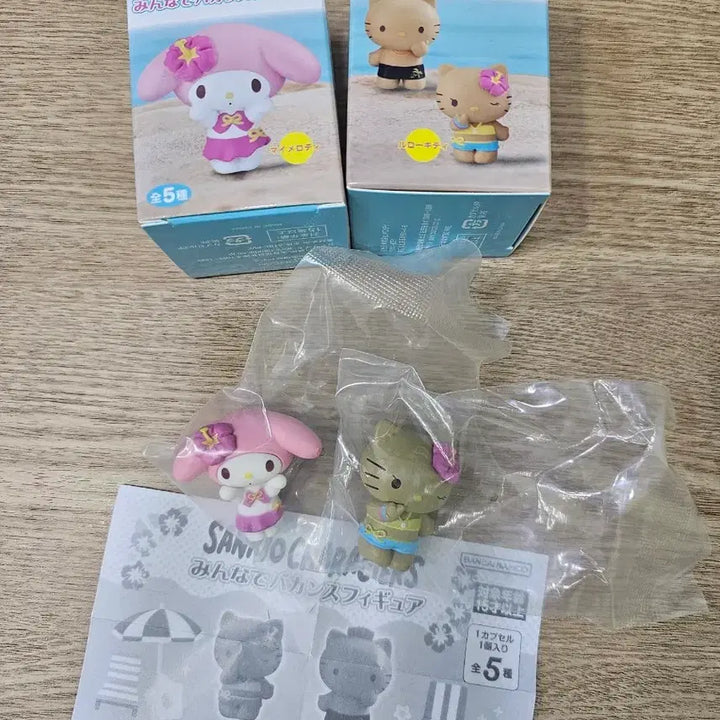 [BUNJANG] Sanrio Characters Figure Bundle Set (My Melody &amp; Hello Kitty) / 산리오 캐릭터즈 피규어 2종 일괄가격