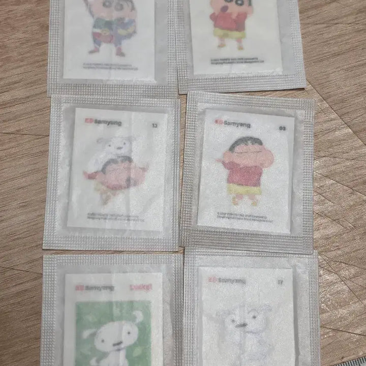 [BUNJANG] Crayon Shin-chan Picnic Stickers / 짱구피크닉띠부씰