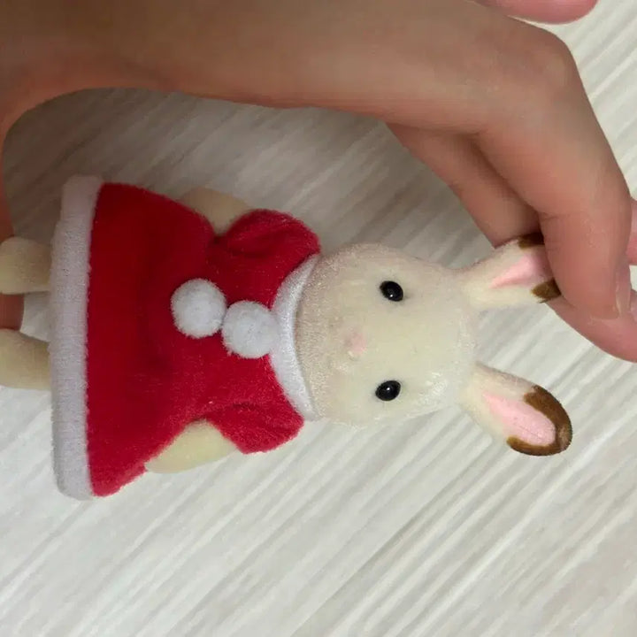 [BUNJANG] Sylvanian Families Santa Chocolate Rabbit Figure / 희귀매물)번장유일매물)실바니안 산타 크리스마스 초코토끼