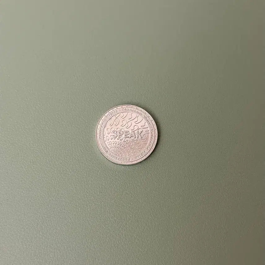 [BUNJANG] The Find Seoul Lion Gander Coin - LISTEN Version / LISTEN 더 파인드 서울  라이언 갠더 코인 the find seoul