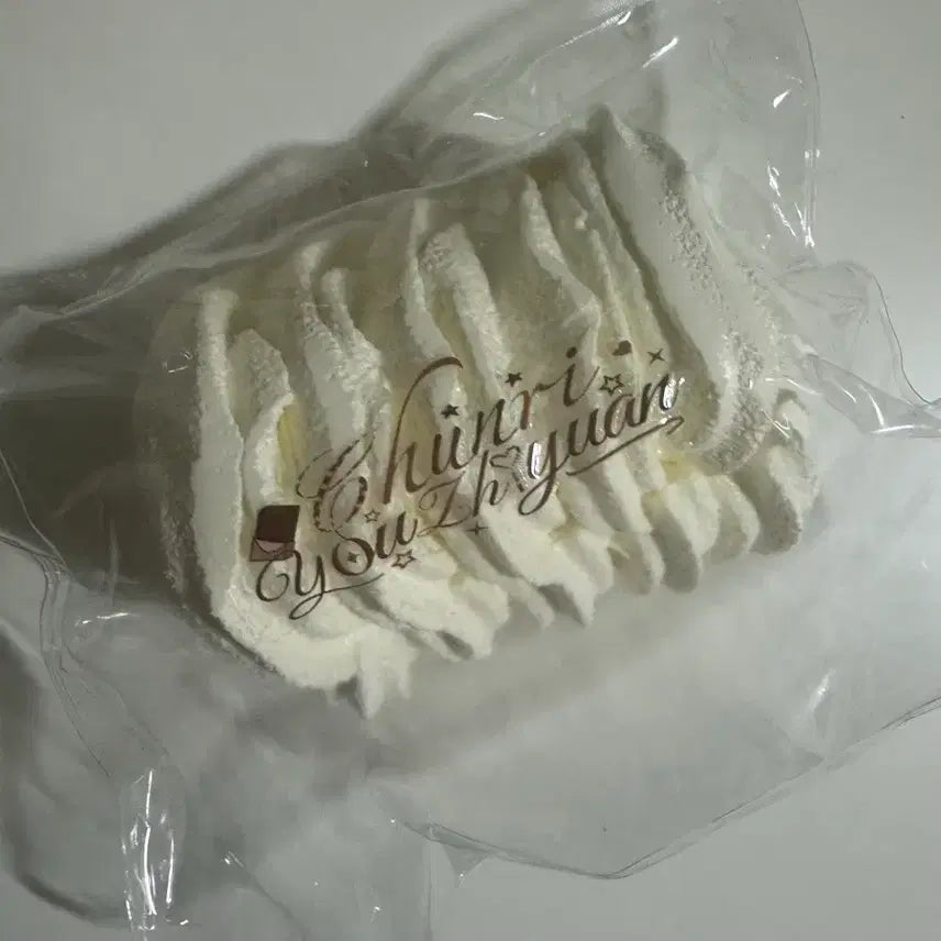 [BUNJANG] Chunri 2-Tier Whipped Cream Squishy / Chunri 2단 휘핑크림 말랑이