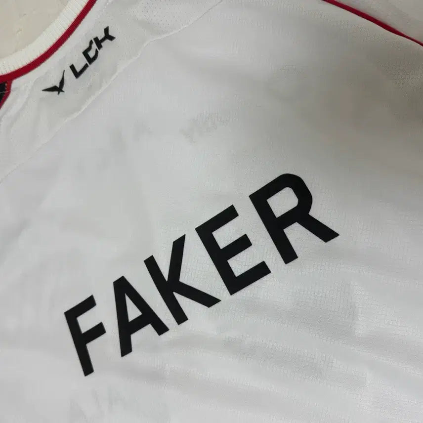 [BUNJANG] T1 Faker 2026 Jersey L Size / 페이커 2026 T1 유니폼 L사이즈
