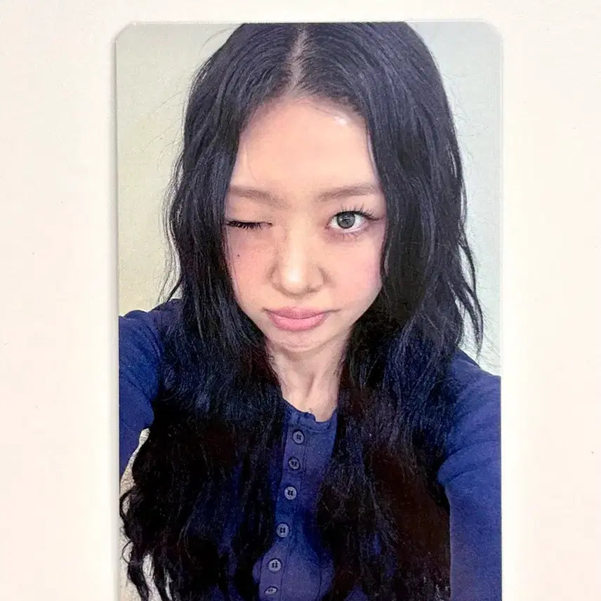 [BUNJANG] LOONA Yves NAIL Photocard POB / 이달의소녀 이달소 이브 YVES 하수영 NAIL 포토카드 미공포 포카 POB Photocard POCA