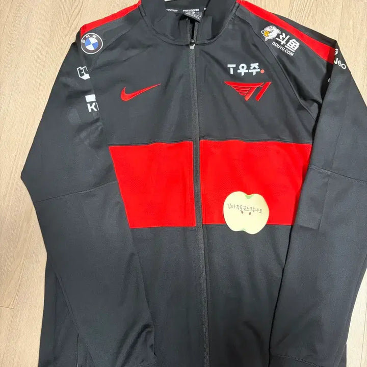 [BUNJANG] T1 Nike 2022 Uniform Jacket (Size L, Unmarked) / 2022 T1 나이키 유니폼 무마킹 L사이즈