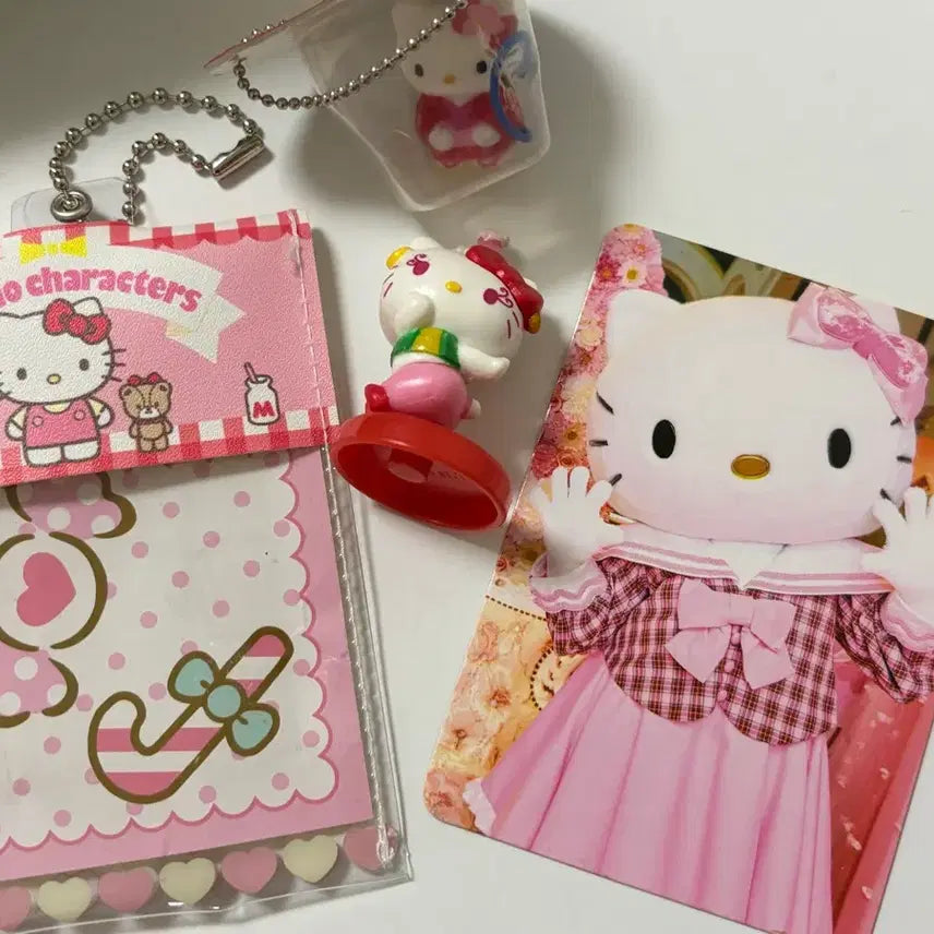 [BUNJANG] Sanrio Kitty Bundle Set (Strap, Gacha, Choco Egg, Puroland Photocard) / 산리오 키티 일괄 (스트랩, 가챠, 초코에그, 퓨로랜드 포카)