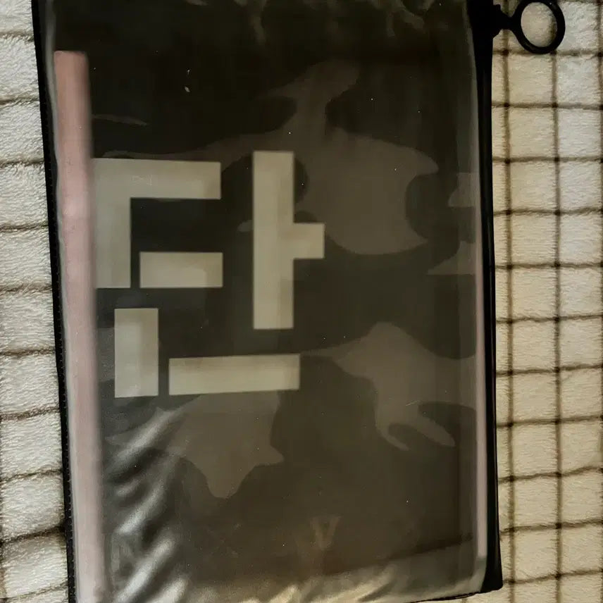 [BUNJANG] BTS Official Slogan Camouflage Pouch Set / BTS 오피셜 공식 슬로건