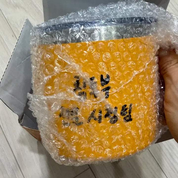 [BUNJANG] Chimchakman (침착맨) Official "Professional Viewing Team" Stainless Steel Mug Cup (Sealed New Product) / 침착맨 전문시청팀 스텐 머그컵 (미개봉새상품)