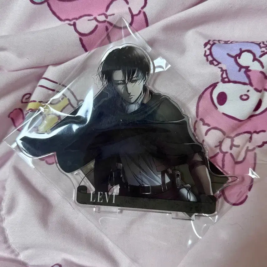 [BUNJANG] Attack on Titan Levi Ackerman Diorama Acrylic Figure Elvin Eren Mikasa Plush / 진격거 리바이 아커만 디오라마 아크릴 엘빈 에렌 미카사 누이 피규어