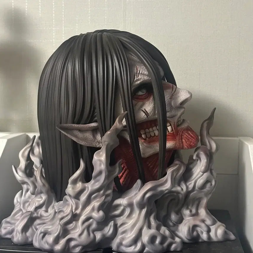 [BUNJANG] Attack on Titan Eren Jaeger Resin Figure / 진격의거인 lc 시조의거인 에렌 레진 피규어
