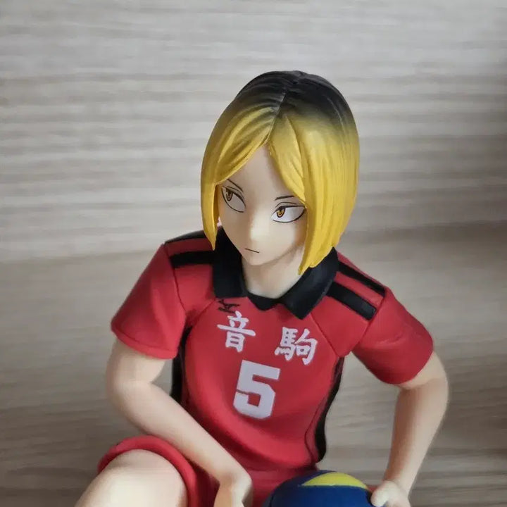 [BUNJANG] Haikyuu!! Kenma Kozume Figure / 하이큐 켄마 피규어 판매합니다