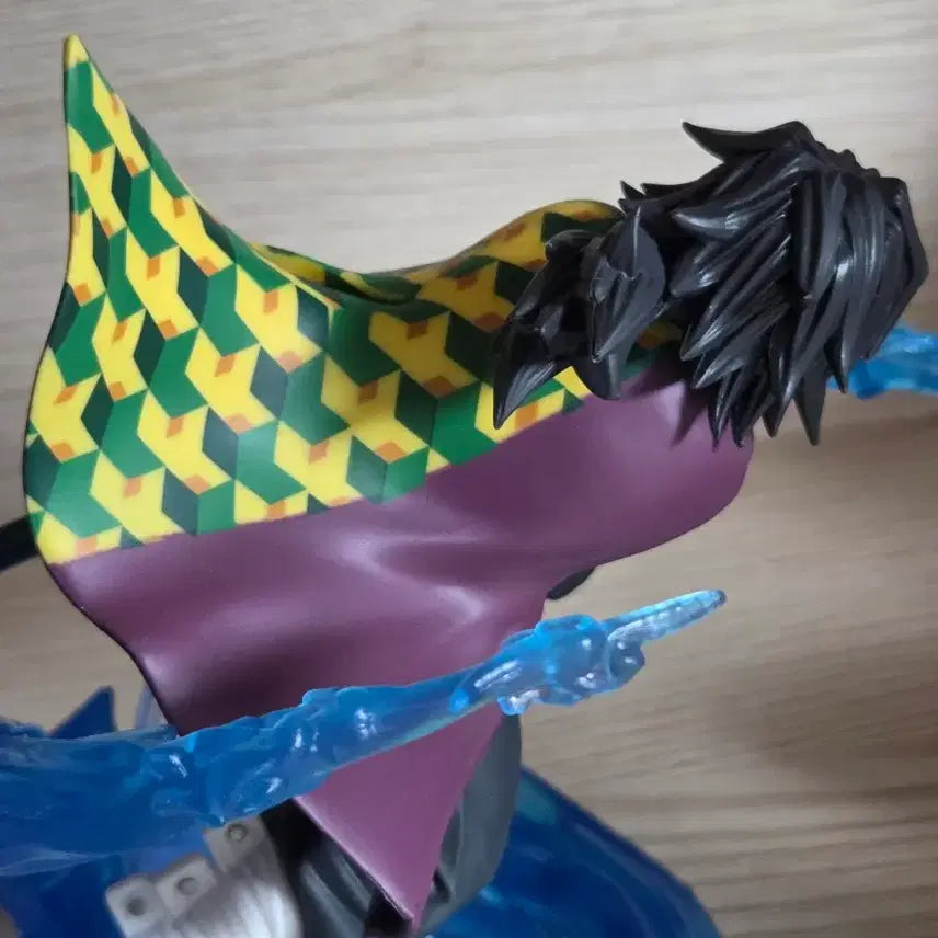 [BUNJANG] Demon Slayer Giyu Figure / 귀멸의칼날 기유 피규어 판매합니다