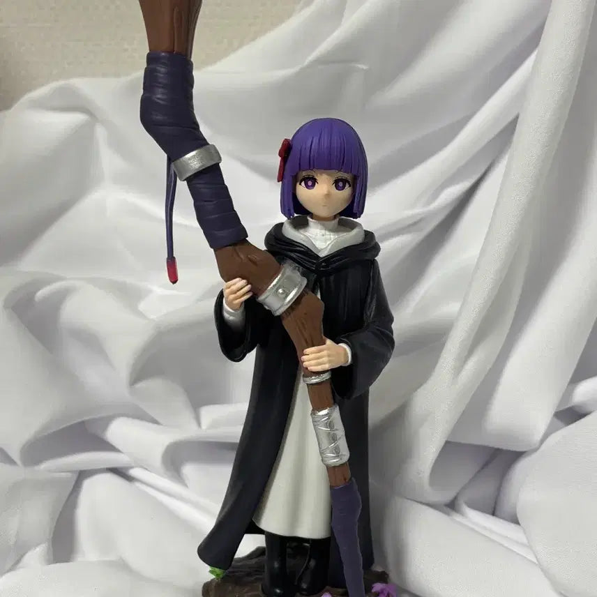 [BUNJANG] Frieren Baby Version Unofficial Figure / 페른 애기시절 비공식 피규어