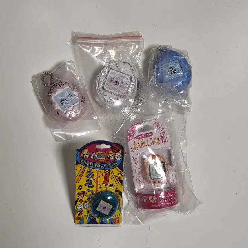 [BUNJANG] Tamagotchi Gacha Set of 5 / 다마고치 가챠 5종 세트