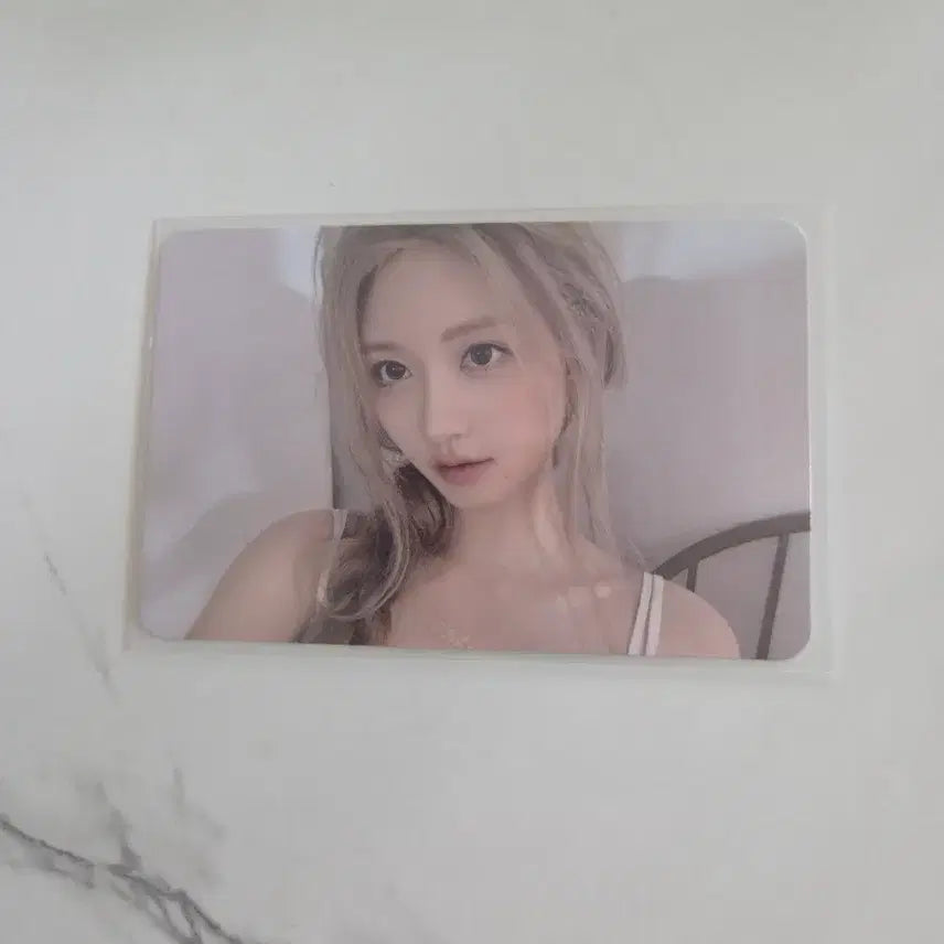 [BUNJANG] IVE Gaeul Secret MD Photocard / 아이브 시크릿 MD 가을