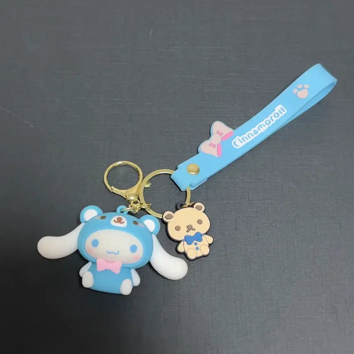 [BUNJANG] Cinnamoroll Figure Strap Keychain / 시나모롤 피규어 스트랩 키링
