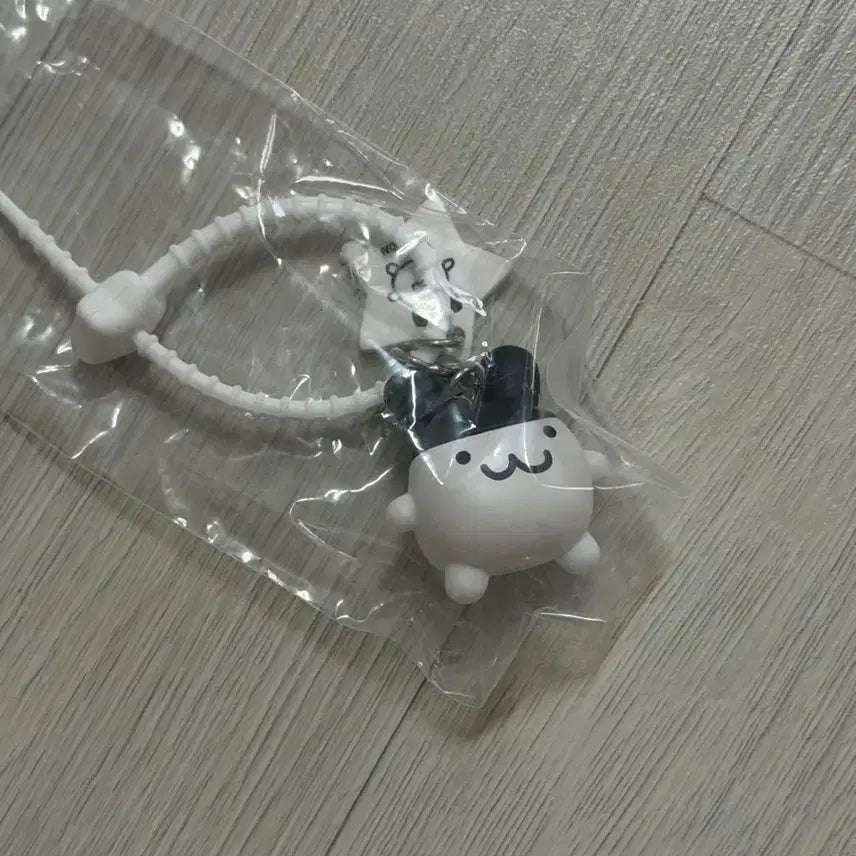 [BUNJANG] Tamagotchi Gacha Keyring Mimitchi / 다마고치 가챠 키링 미미치