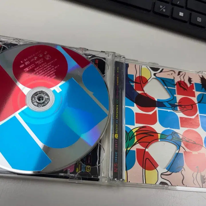 [BUNJANG] m-flo Cosmicolor CD+DVD / m-flo 엠플로 Cosmicolor CD+DVD 팝니다