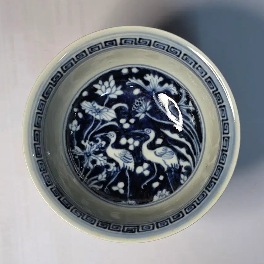 [BUNJANG] Yuan Dynasty Style Celadon Porcelain High-Footed Cup with Dragon and Phoenix Motif / 외황지용문내청화연지조문고족배