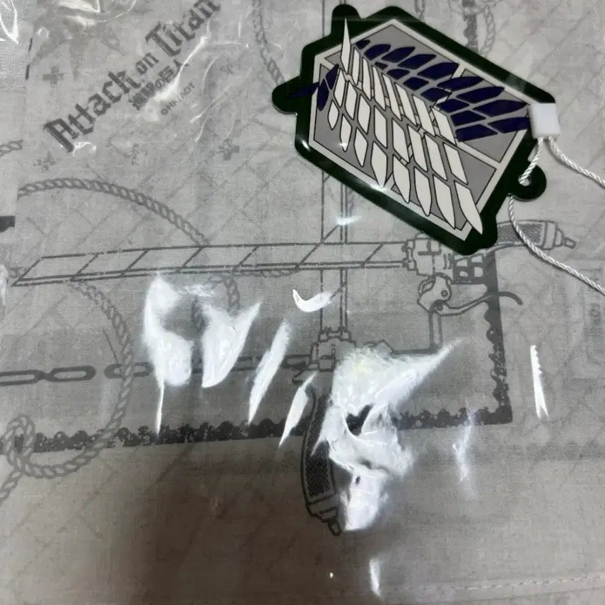 [BUNJANG] SPAO Attack on Titan Survey Corps Bandana (Limited Edition) / 스파오 진격의거인 콜라보 한정 조사병단 반다나 판매