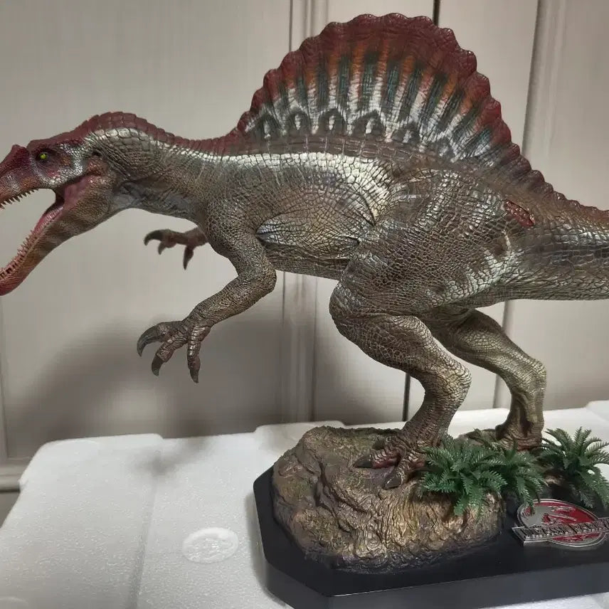 [BUNJANG] Man Long Dang Jurassic Park 3 Spinosaurus Figure / 만롱당 쥬라기 공원 3 스피노사우루스 피규어