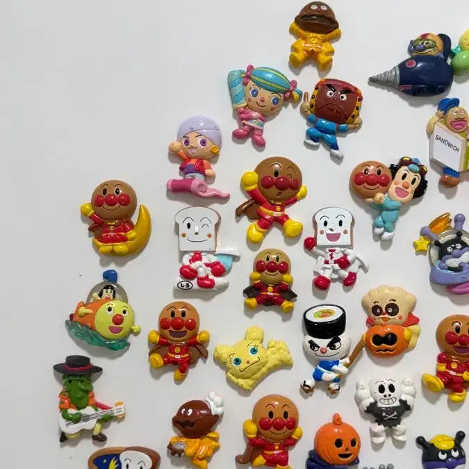 [BUNJANG] Vintage Anpanman Magnets - Various Characters / 고전 호빵맨 마그넷 자석 세균맨 짤랑이 딸랑이 치즈 카레 메론 빵