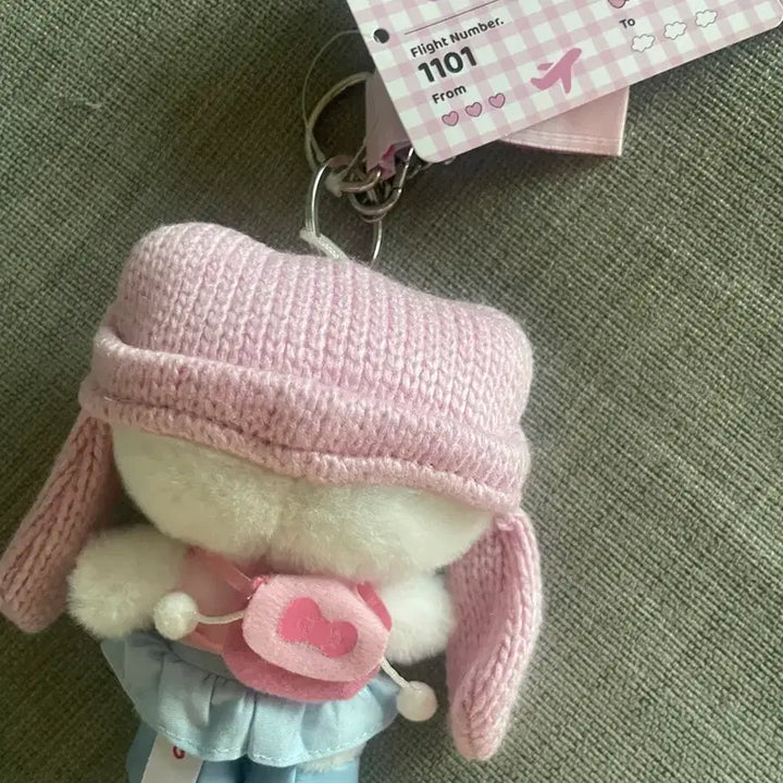 [BUNJANG] NewJeans Shanghai Limited Edition Robear Hello Kitty Mascot Keychain / [새상품/정품] 상하이 한정 뉴진스 롭이어 토끼 헬로키티 마스코트 키링