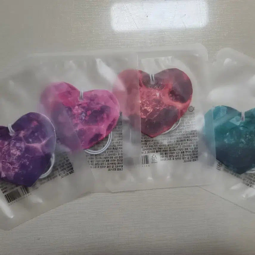 [BUNJANG] PlaYve Fragrance Tag Bundle Set (First Press, Sealed) / [미개봉] 플레이브 프래그넌스 태그 일괄 W4L 앨범 웨폴럽 초판 미개봉 4개 일괄
