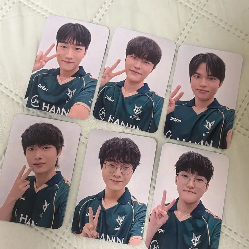 [BUNJANG] BRO Membership Uniform Photocard Bundle Set / 브리온 포카 일괄 BRO 멤버십 포카 유니폼 포카 포토카드