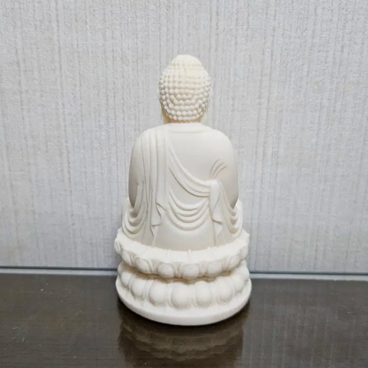 [BUNJANG] Handmade Buddhist Shakyamuni Buddha Statue - Resin, Beige / 불교 석가모니 불상 조각상 인테리어 장식 소품 테이블 선반 수납 정리 현관 화장실 책상 식탁 테이블