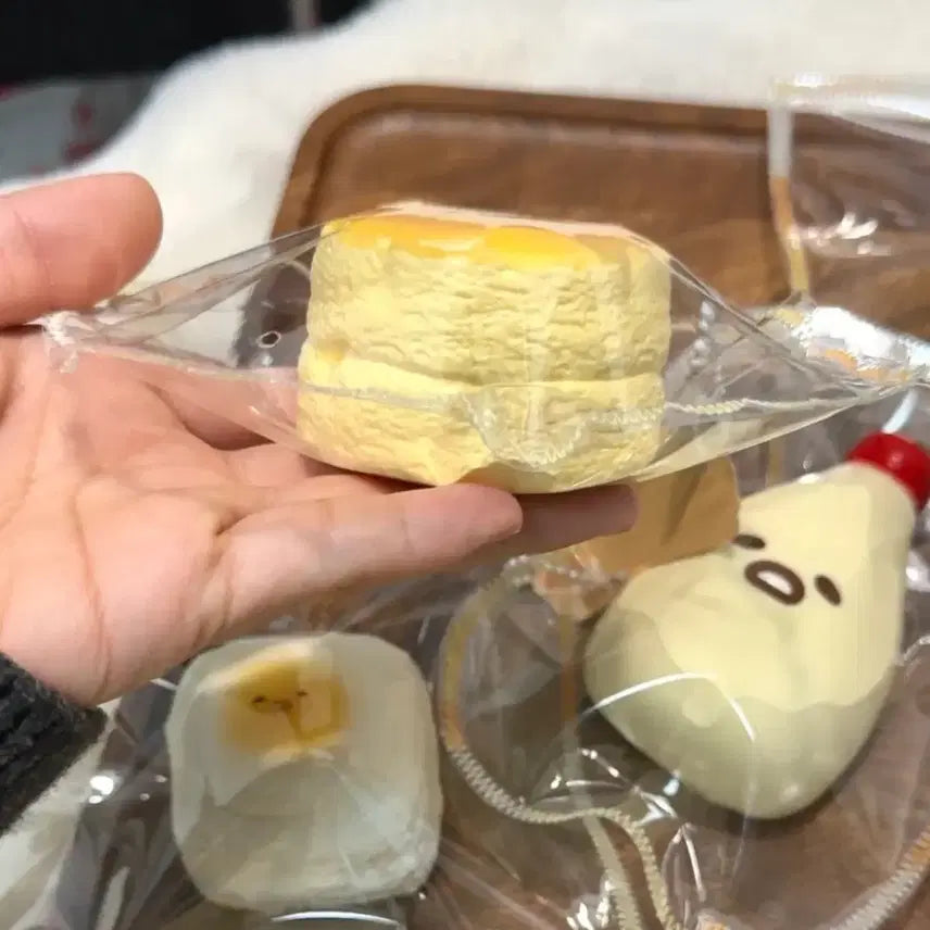 [BUNJANG] Gudetama Banana Squishy New Product / 구데타마 바나나 말랑이 새상품