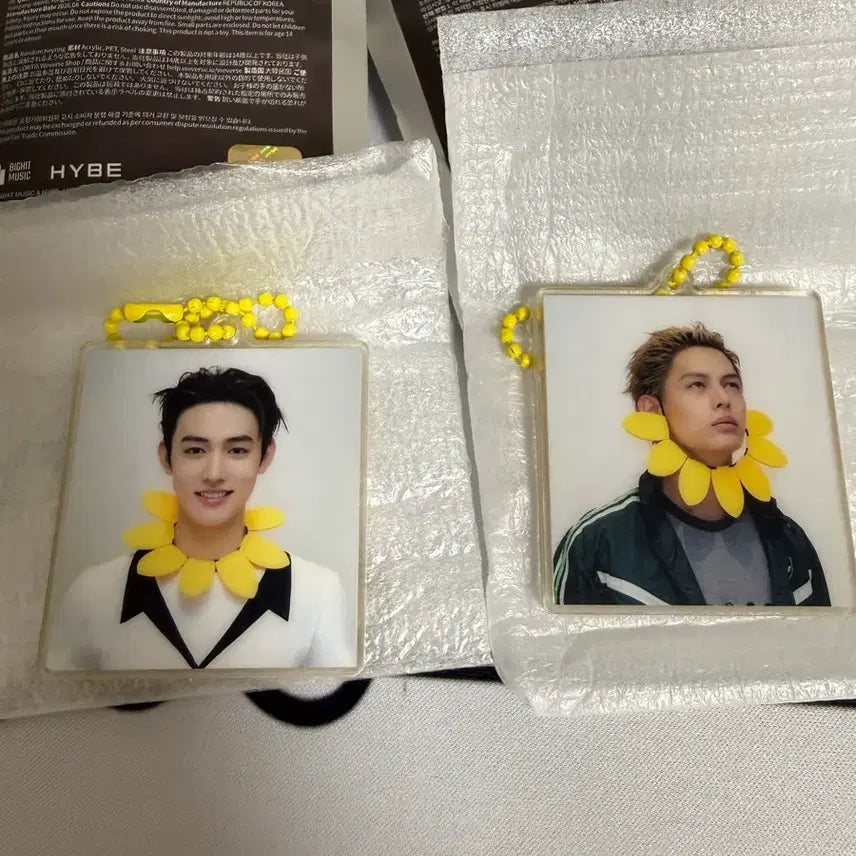 [BUNJANG] Cortis 1st Anniversary Pop-Up Random Keyring Seonghyeon, James Bundle Set / 코르티스 1주년 생일 팝업 랜덤키링 성현,제임스 일괄 양도