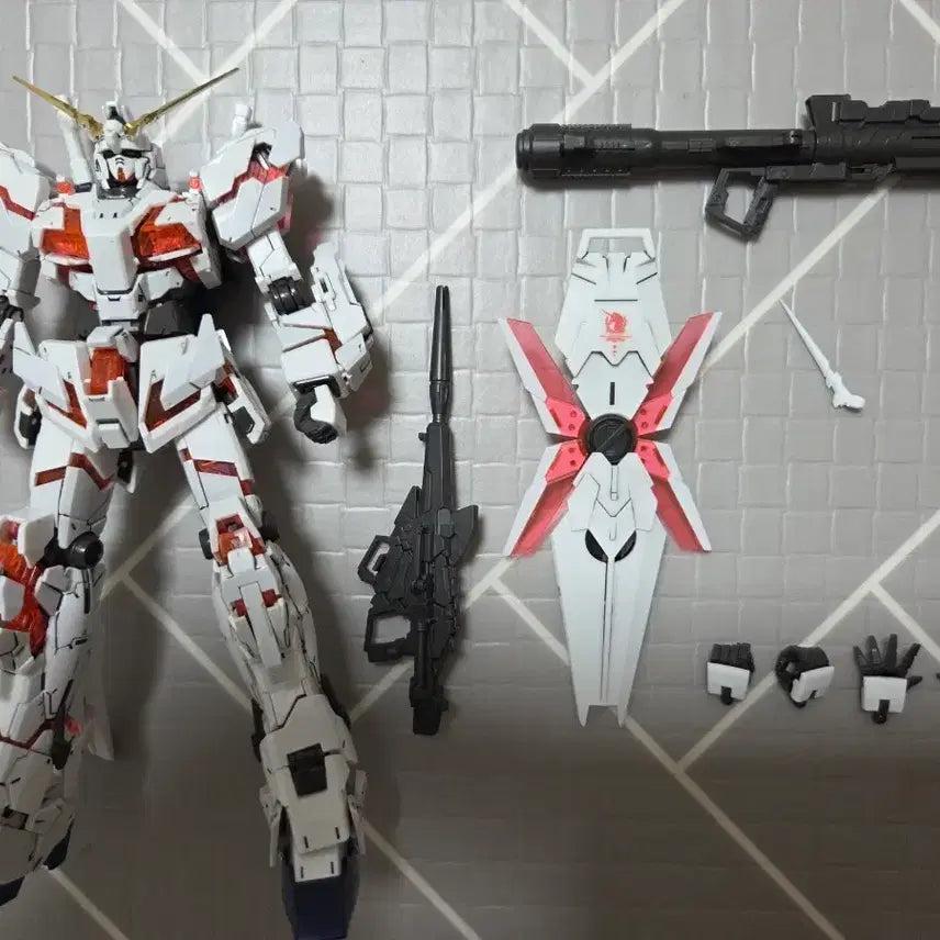 [BUNJANG] RG Unicorn Gundam - Assembled Display Model / RG유니콘 건담 가조립