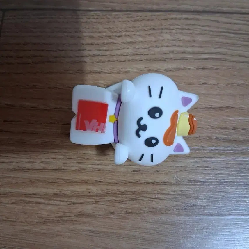 [BUNJANG] fromis_9 Lee Nagyung Nyakko Figure / 프로미스나인 이나경 냐꼬 피규어