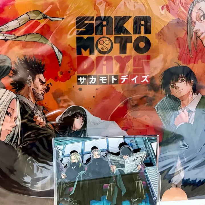 [BUNJANG] Sakamoto Days Sakamoto Order Original Drawing Acrylic Diorama &amp; Clear File Set / 사카모토데이즈 사카모토 오더 원화 디오라마 아크릴 클리어파일 판매 나구모 시시바 오사라기